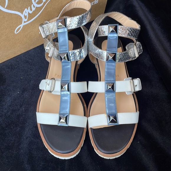 CHRISTIAN LOUBOUTIN LEATHER METALLIC STUDDED GLADIATOR SANDALS - 9 - NIB !🔥👠 - Picture 2 of 14